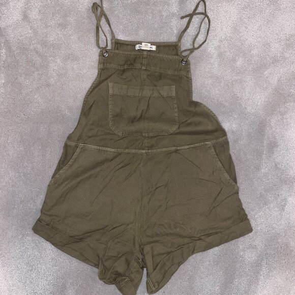 Billabong Pants - Small Billabong romper